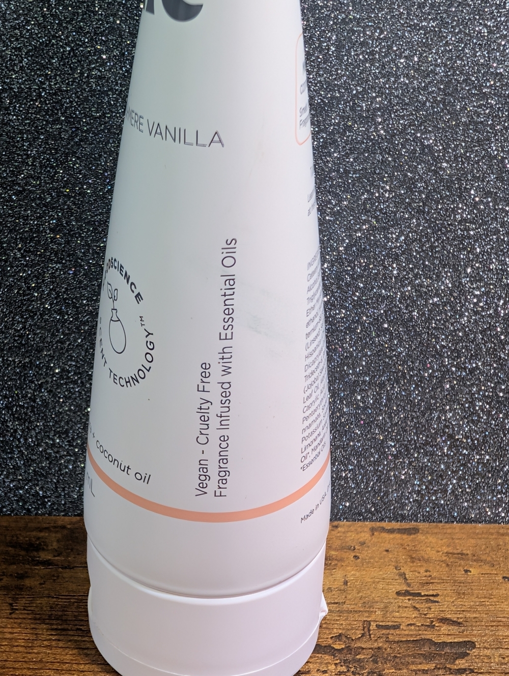 Being Frenshe Hair Wellness All In One Hair Cream Cashmere Vanilla 6 fl Oz - Picture 3 of 3
